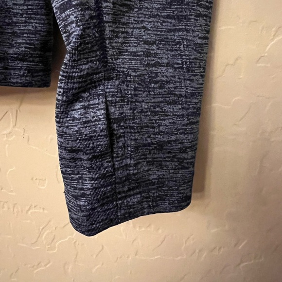 Under Armour Heat Gear Heather Navy/Slate Blue Athletic 1/4 Zip Top - Picture 11 of 15